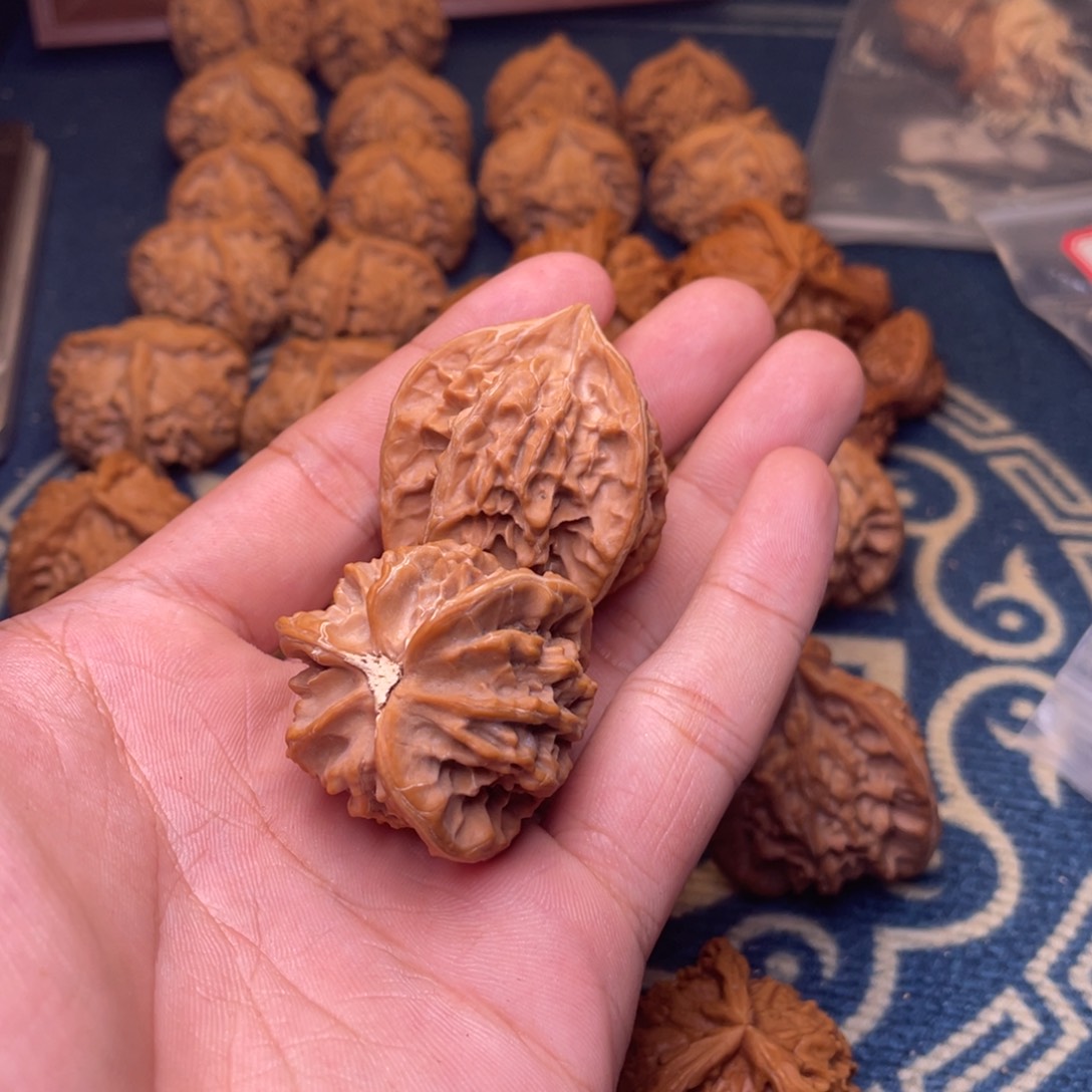 梅***怪把件文玩核桃盘山全品37