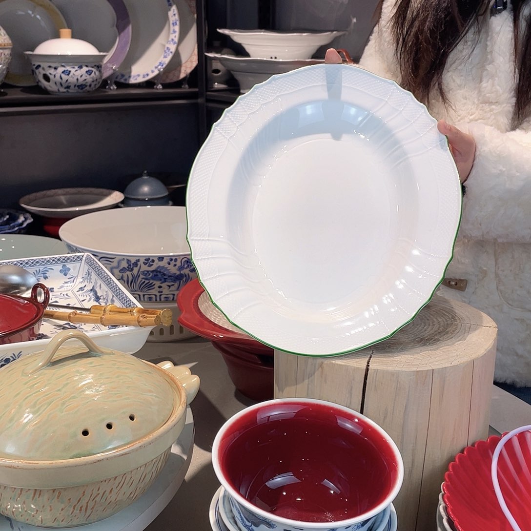 瓷中号 鱼盘+炉子 高白瓷