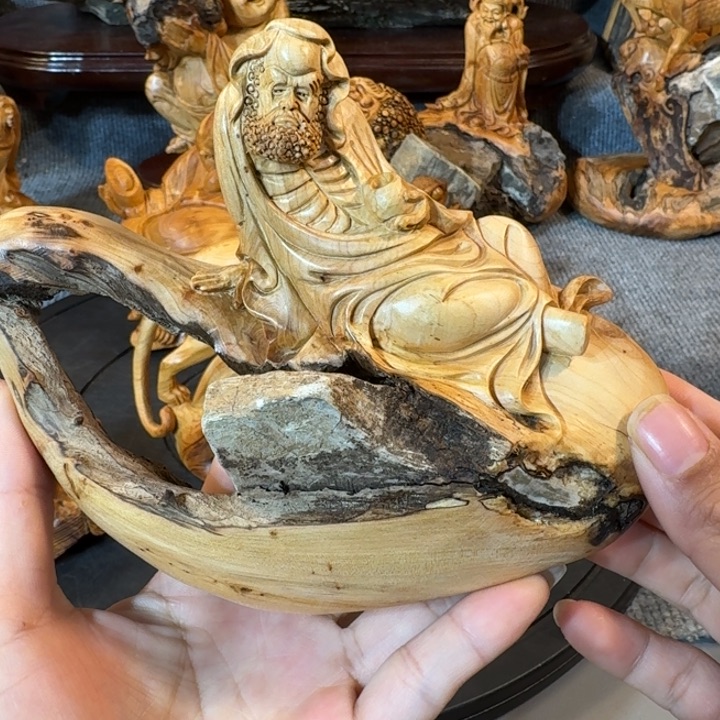 崖柏摆件手把件等