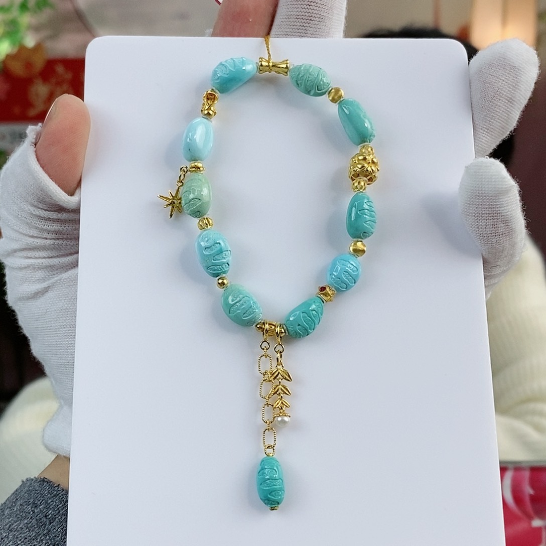 绿松石珠宝奇石18K金镶嵌