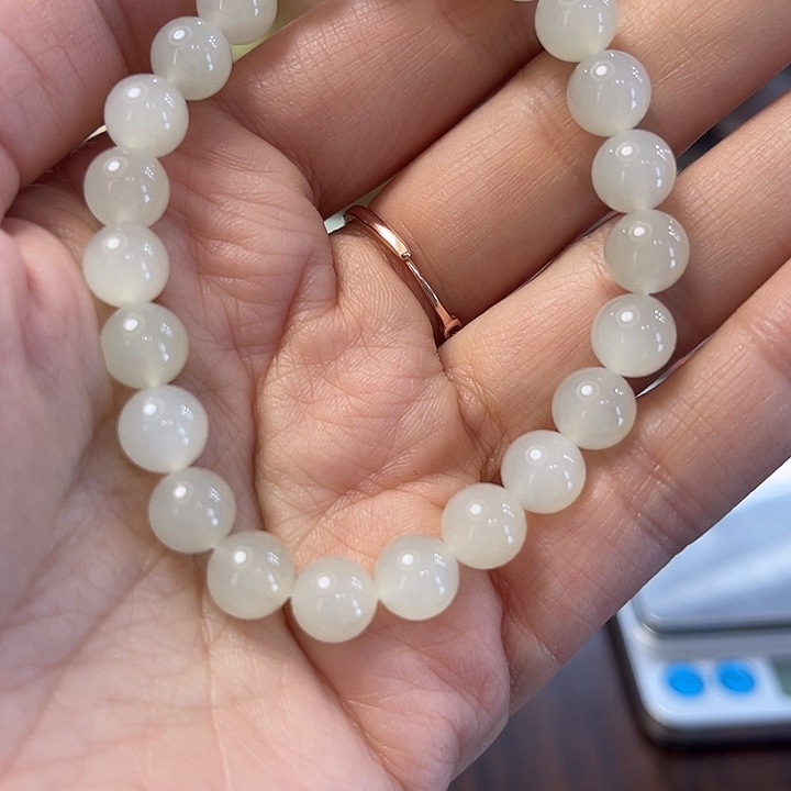 和田玉未镶嵌手串