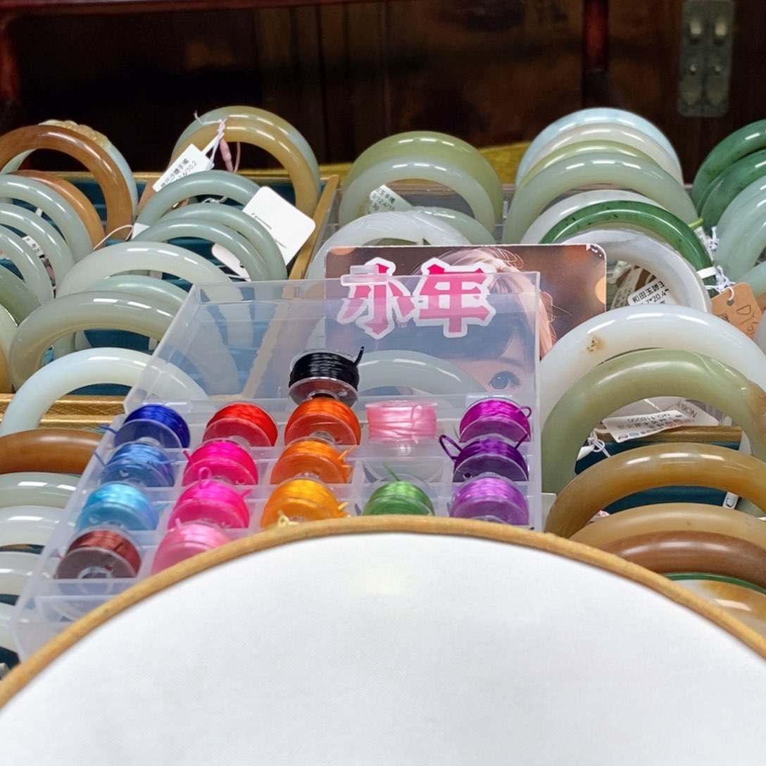 翡翠手镯未镶嵌石*✊