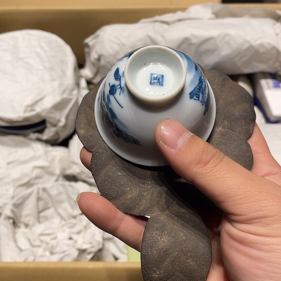 默***默中古物品，谨慎参拍