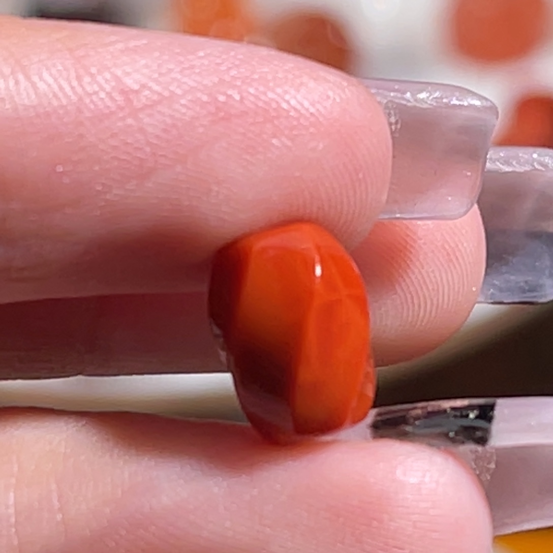 南红玛瑙纽棱珠未镶嵌