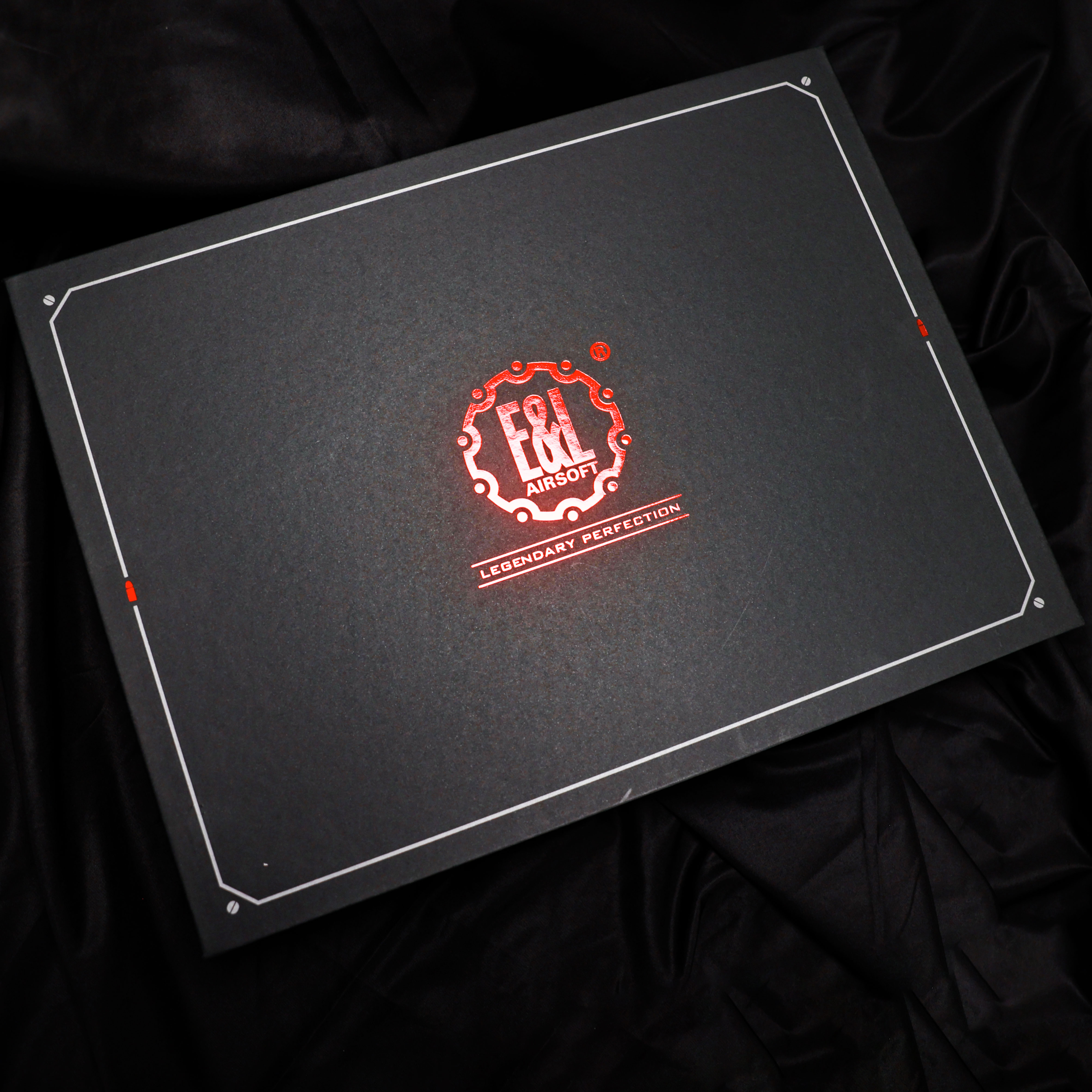 【建设工业】珠海航展文创摆件手办92G黄金岁月渠道款礼品浮雕礼盒