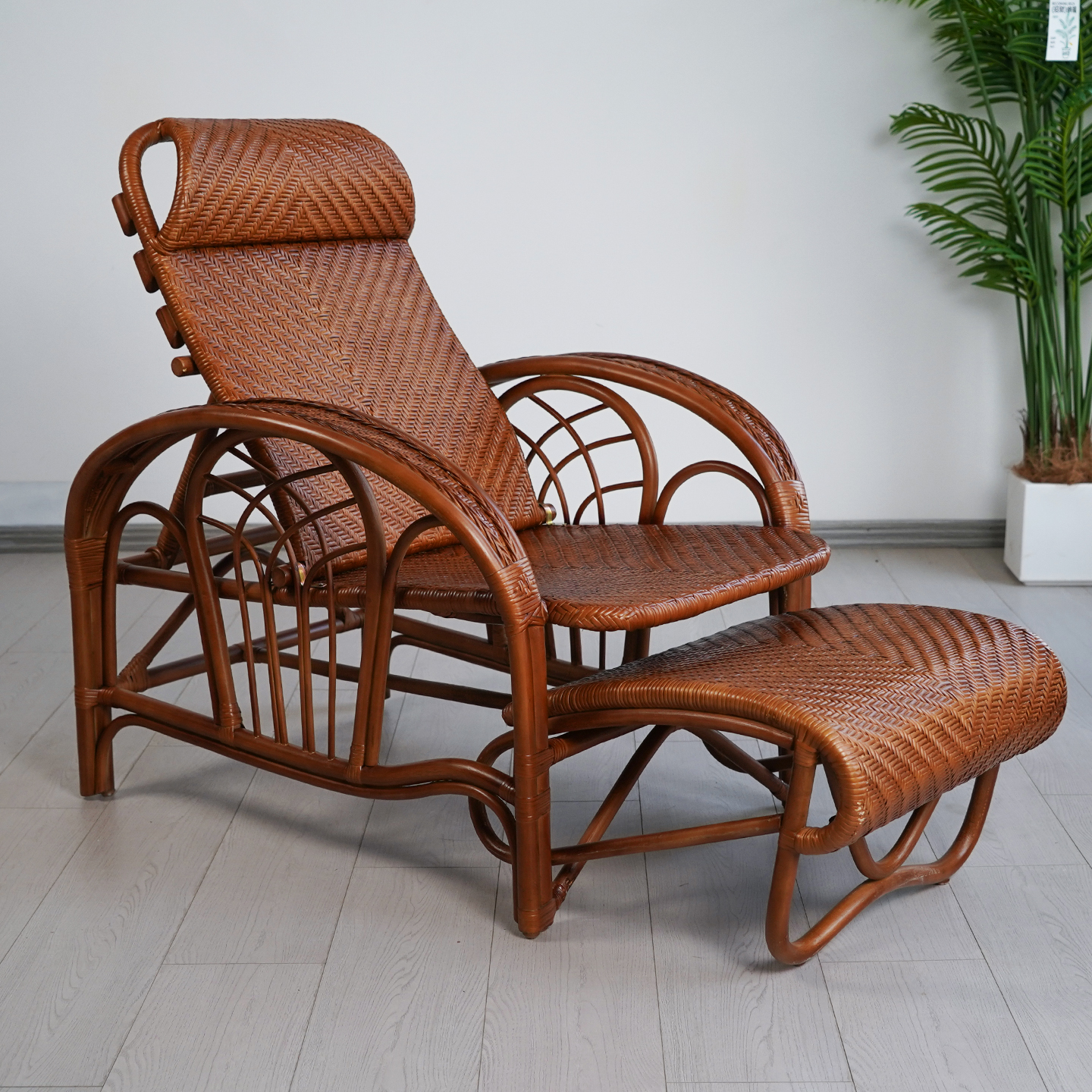 可调节藤皮摇椅蜜糖色摇椅椅子午睡椅靠椅藤编躺椅