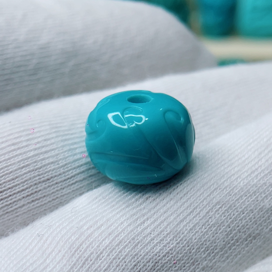 绿松石未镶嵌颈饰卡13.2-9.6