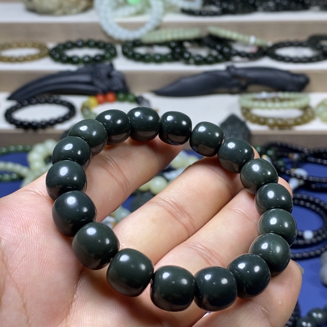 手链未镶嵌和田玉