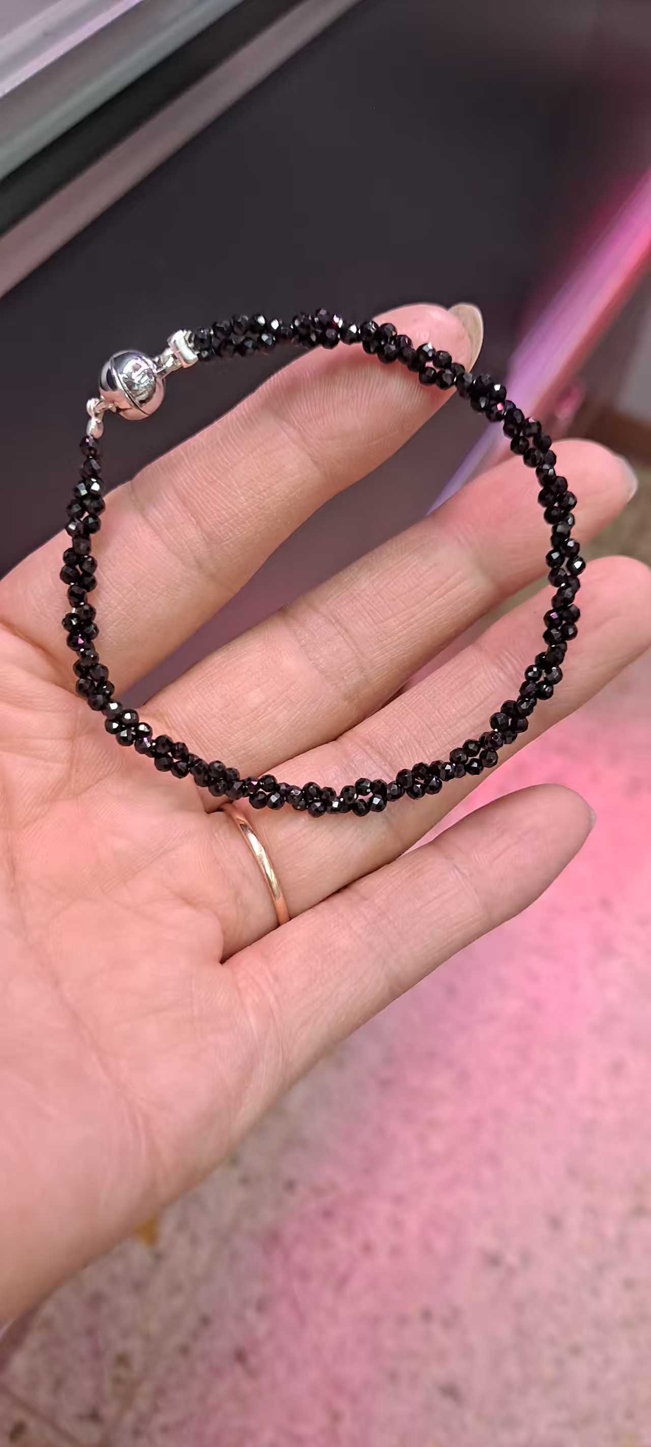 铜合金仿水晶手链 串珠饰品手串女时尚小众磁吸麻花简约复古手链
