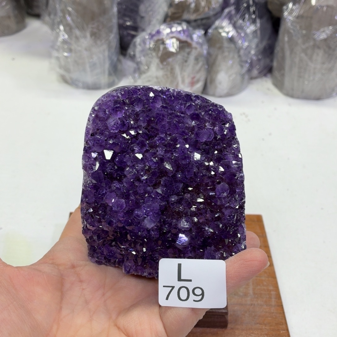 水晶摆件未镶嵌天然紫水晶