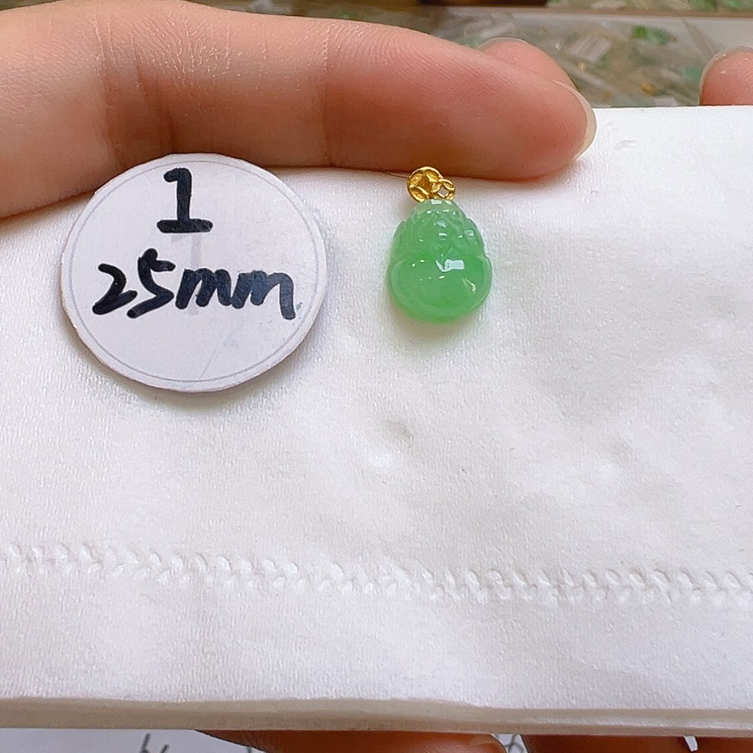 翡翠吊坠(不含链)18K金镶嵌翡翠