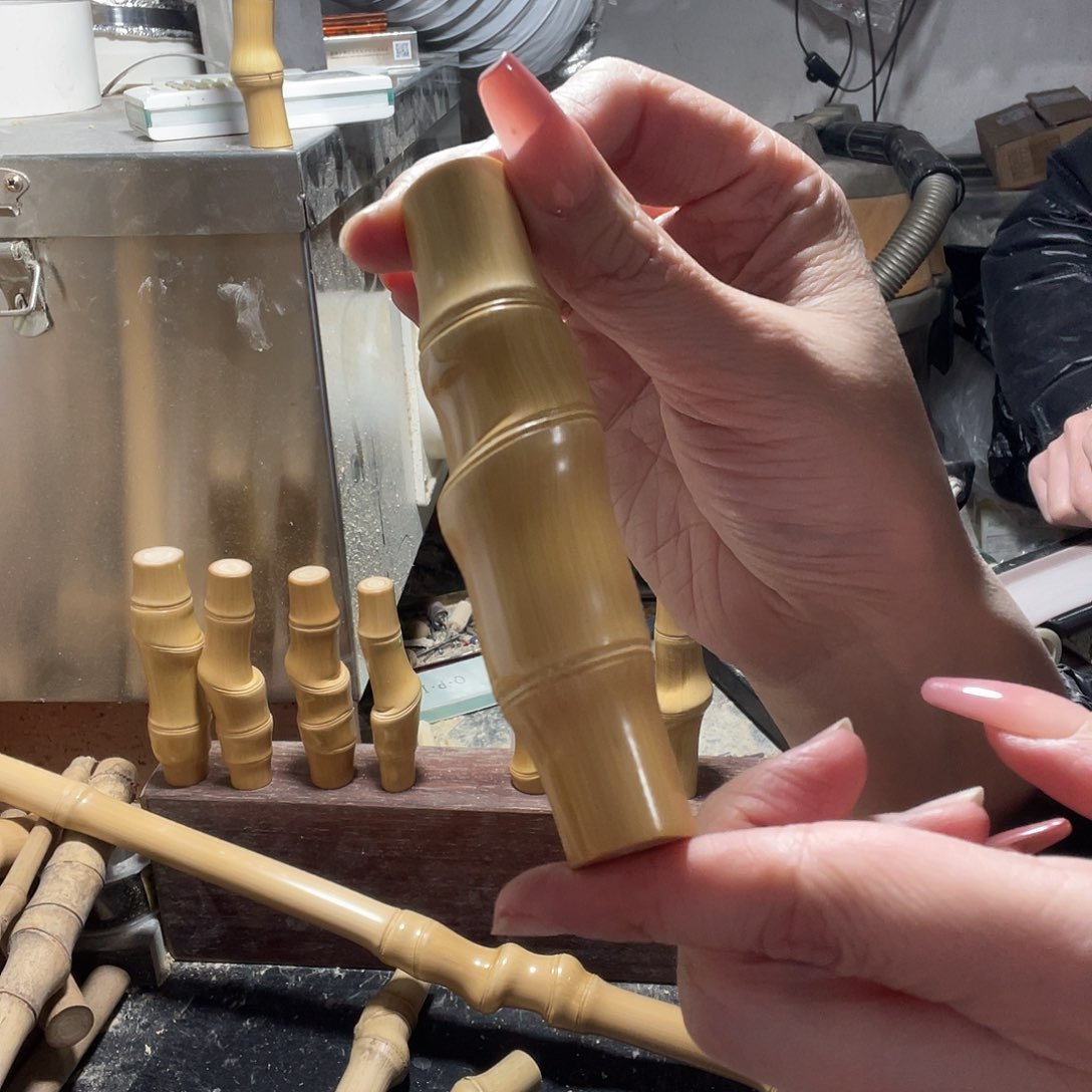 竹精*实心玉竹精品手把件