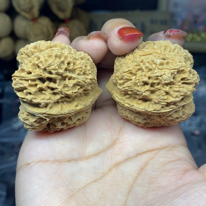 文玩核桃吊坠75烈火金蟾微瑕