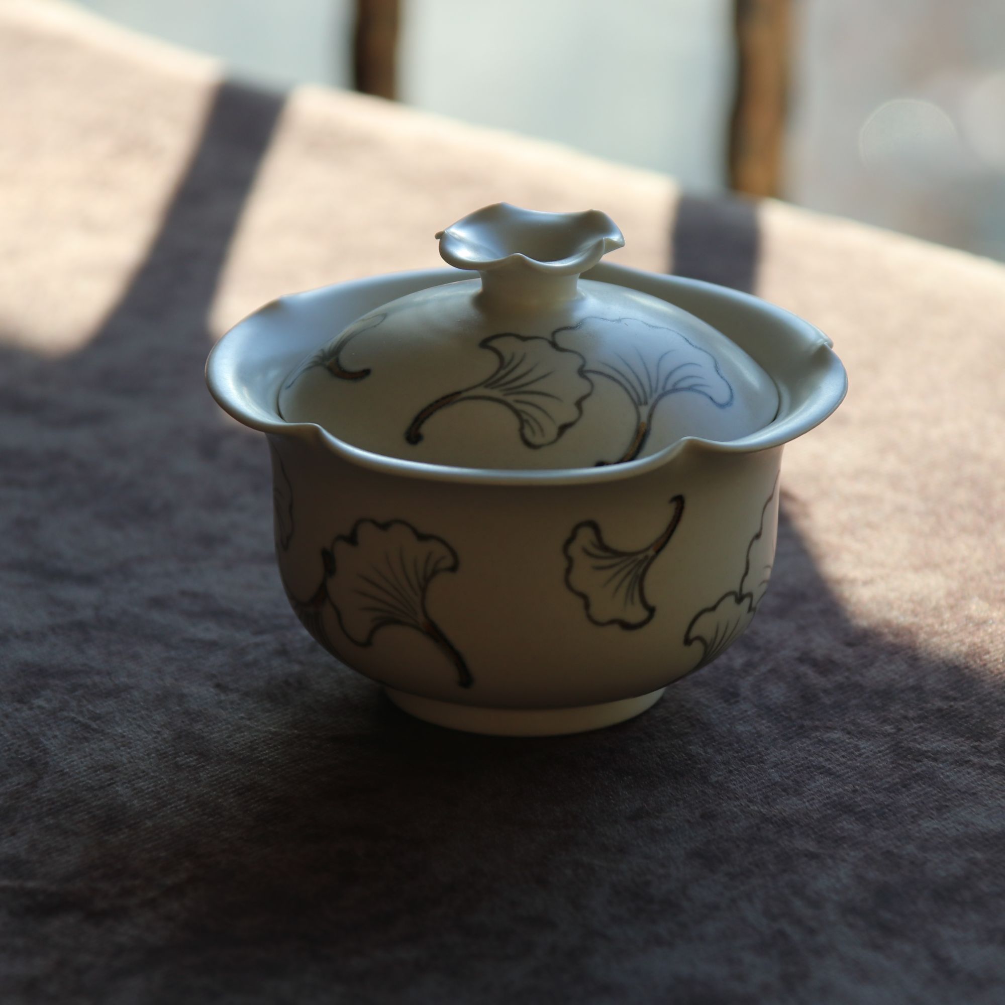 手工手绘杏叶盖碗精美创意盖碗