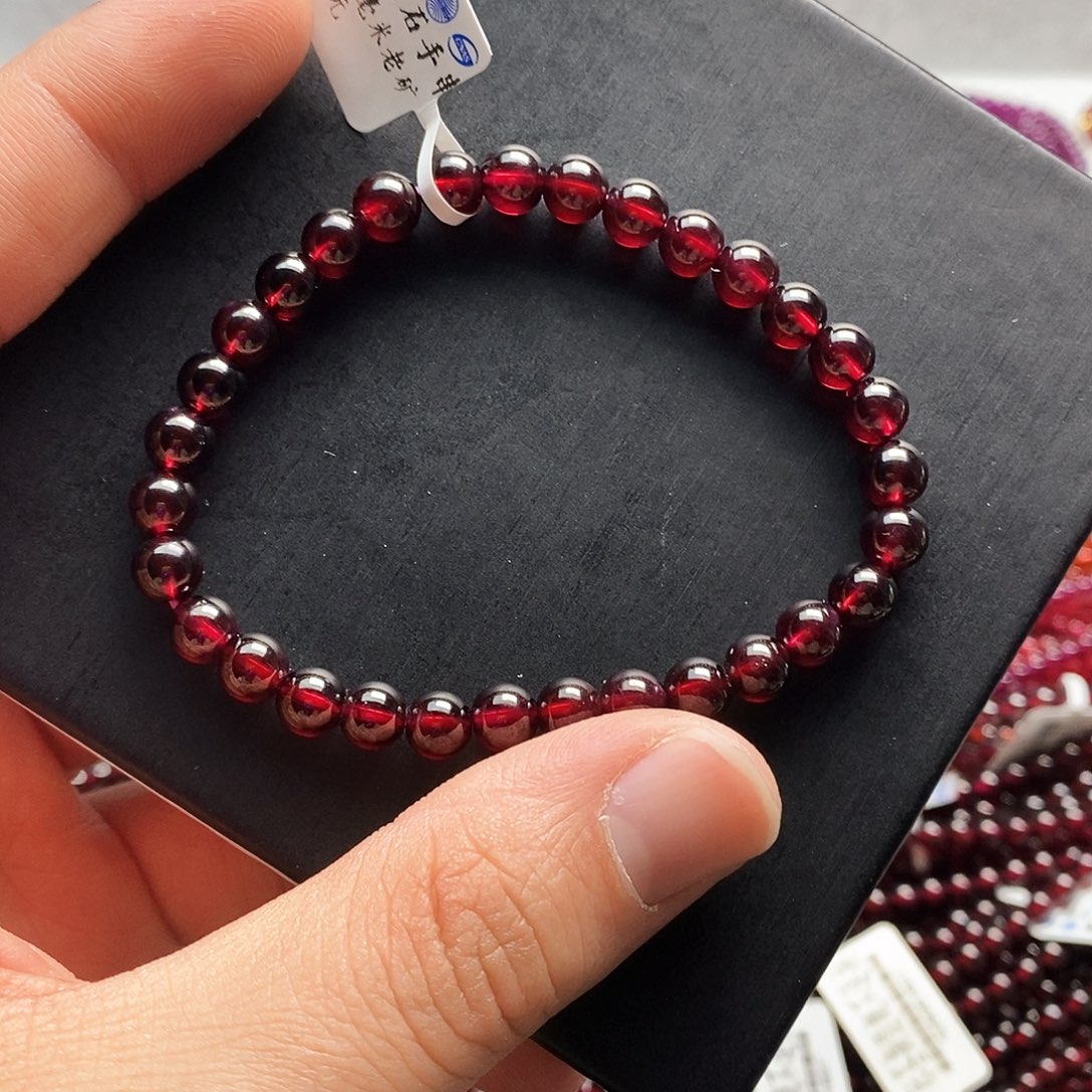 石榴石手链未镶嵌6.3mm老矿酒红7A