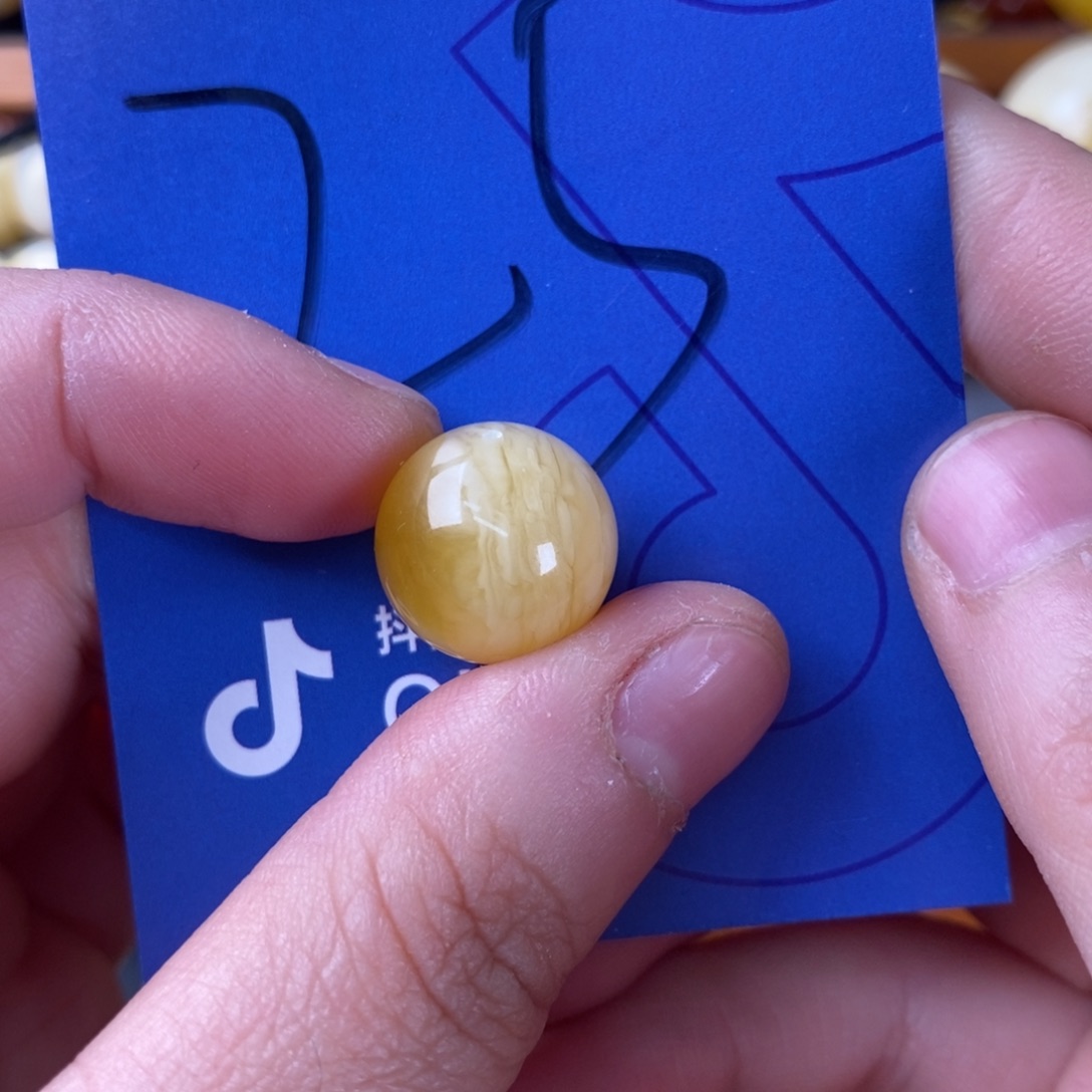 蜜蜡裸石未镶嵌锦***家蜜蜡