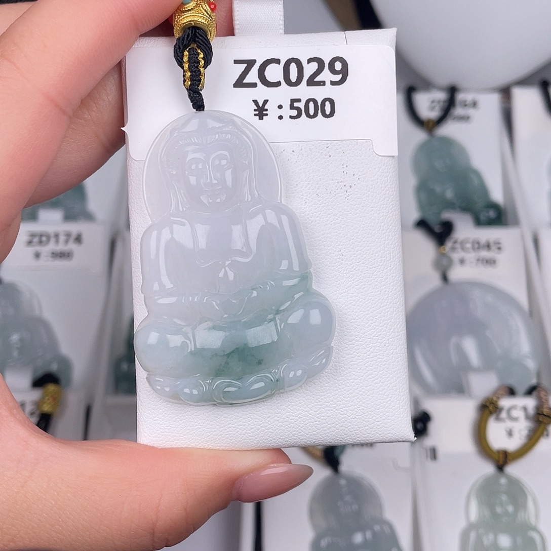 翡翠未镶嵌颈饰zc029