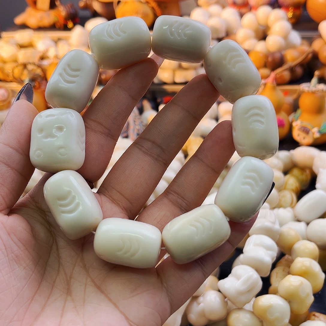 菩提根/象牙果手串年糕猫