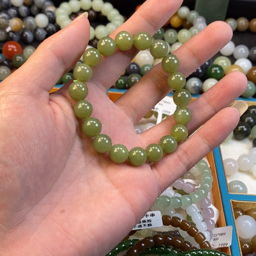 和田玉手串未镶嵌卡10青黄口