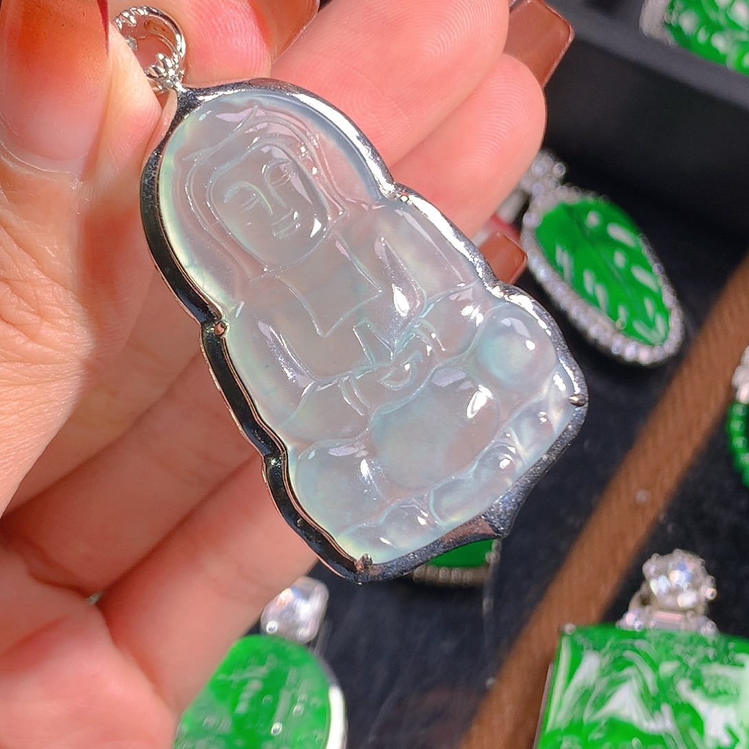 翡翠吊坠(不含链)未镶嵌