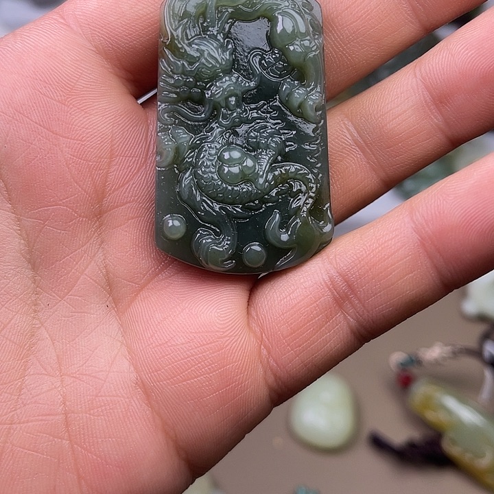 和田玉吊坠(不含链)未镶嵌