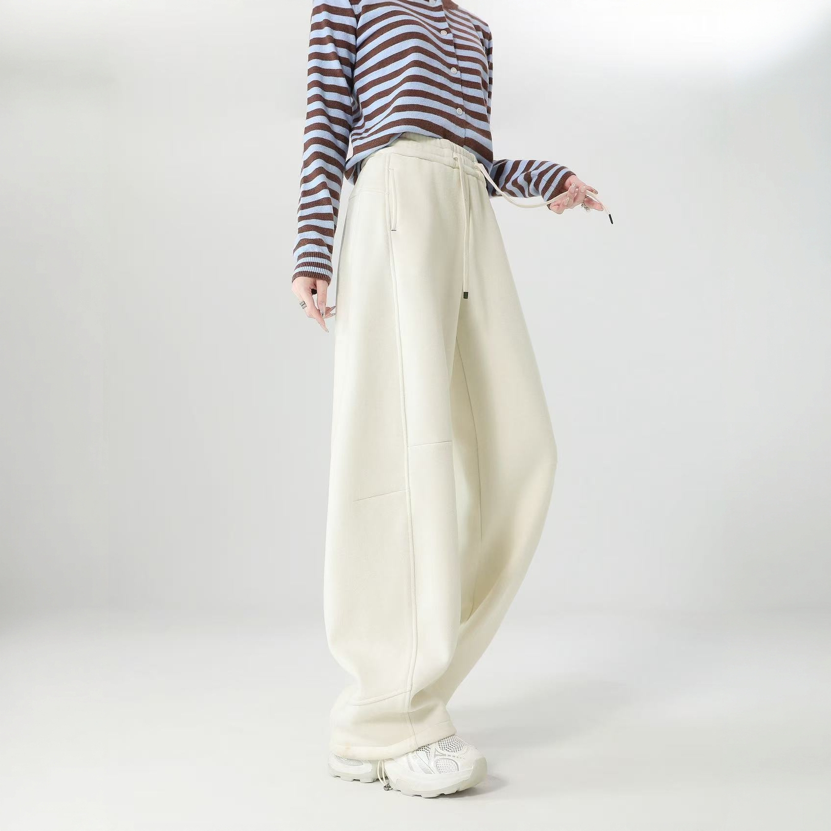 「机构几何卫裤」基础款拼接两穿弯刀直筒加厚绒百搭休闲运动裤7985