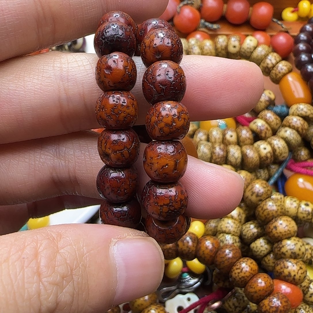 闭***界星月菩提手串藏传星月菩提手串