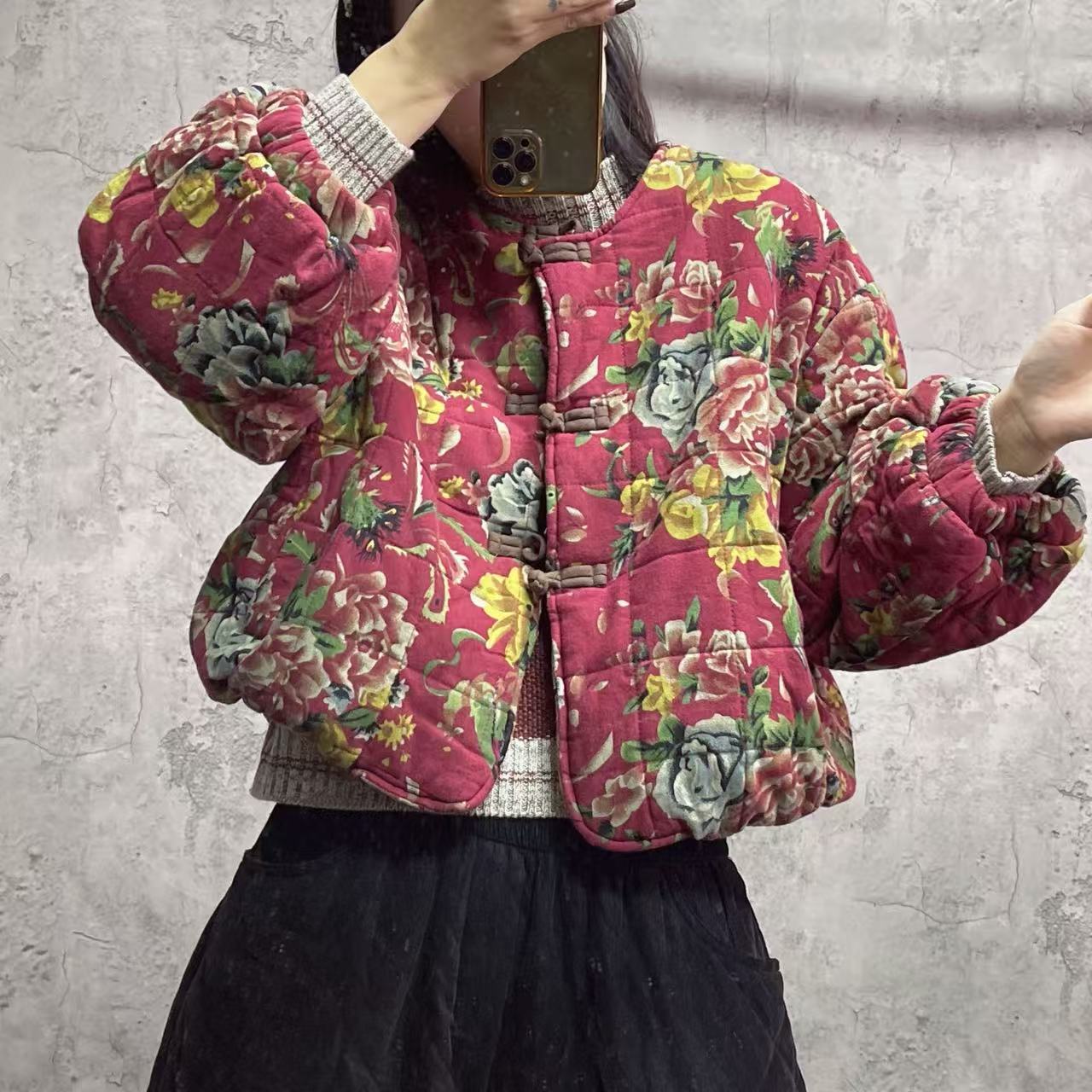 媚儿~冬季新款印花盘扣圆领棉衣（衣长53 胸围120）