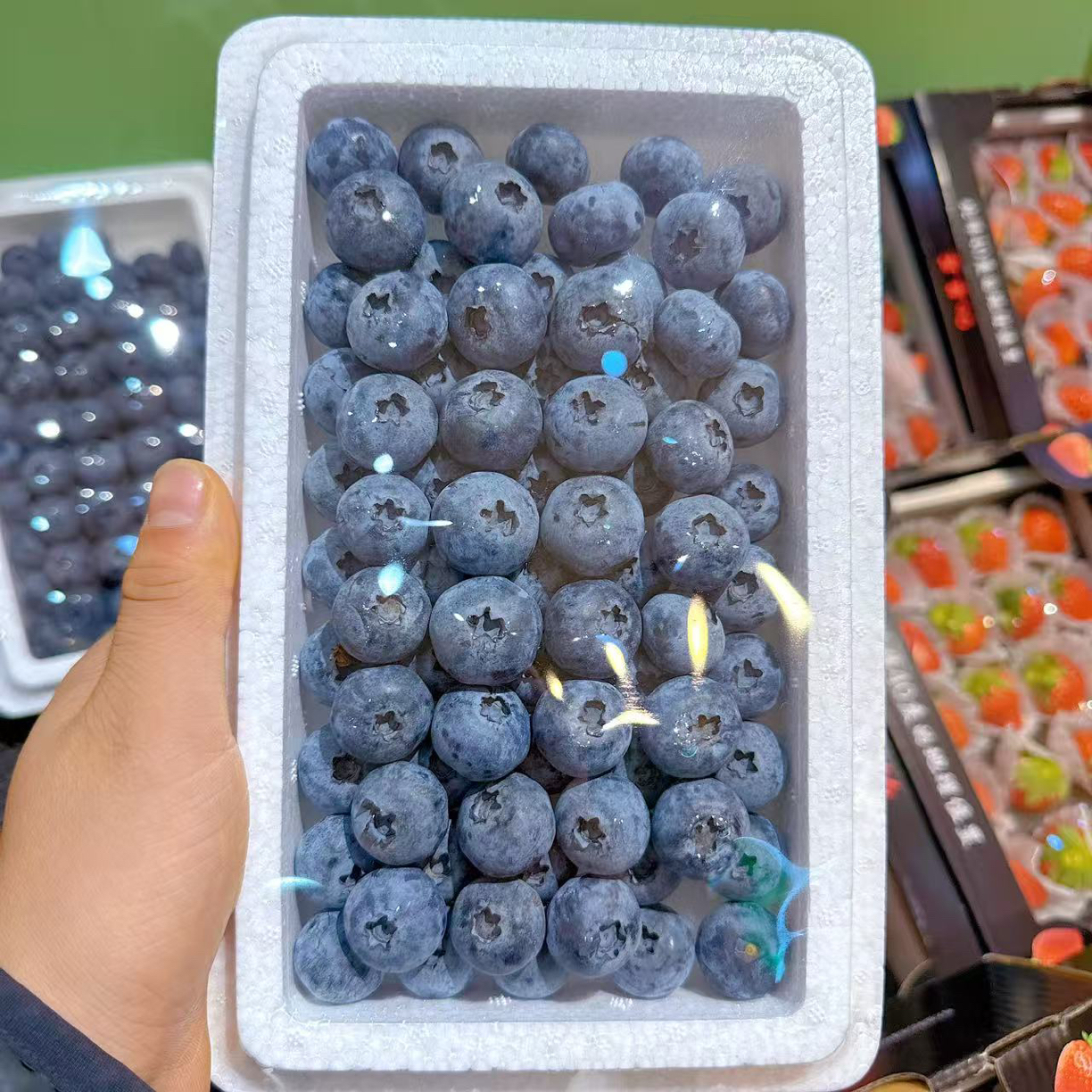 大盒蓝莓