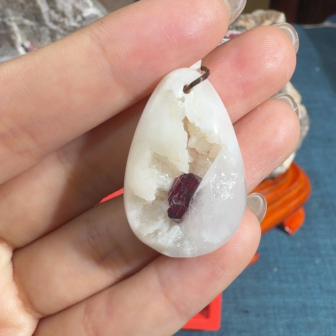 天然辰砂天然朱砂