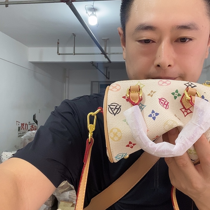 PVC水牛皮（革）牛皮（革）聚酯纤维