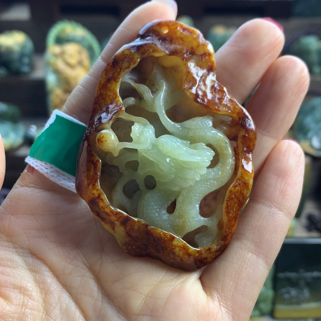 岫岩河磨玉（透闪石质玉）挂件未镶嵌幸*