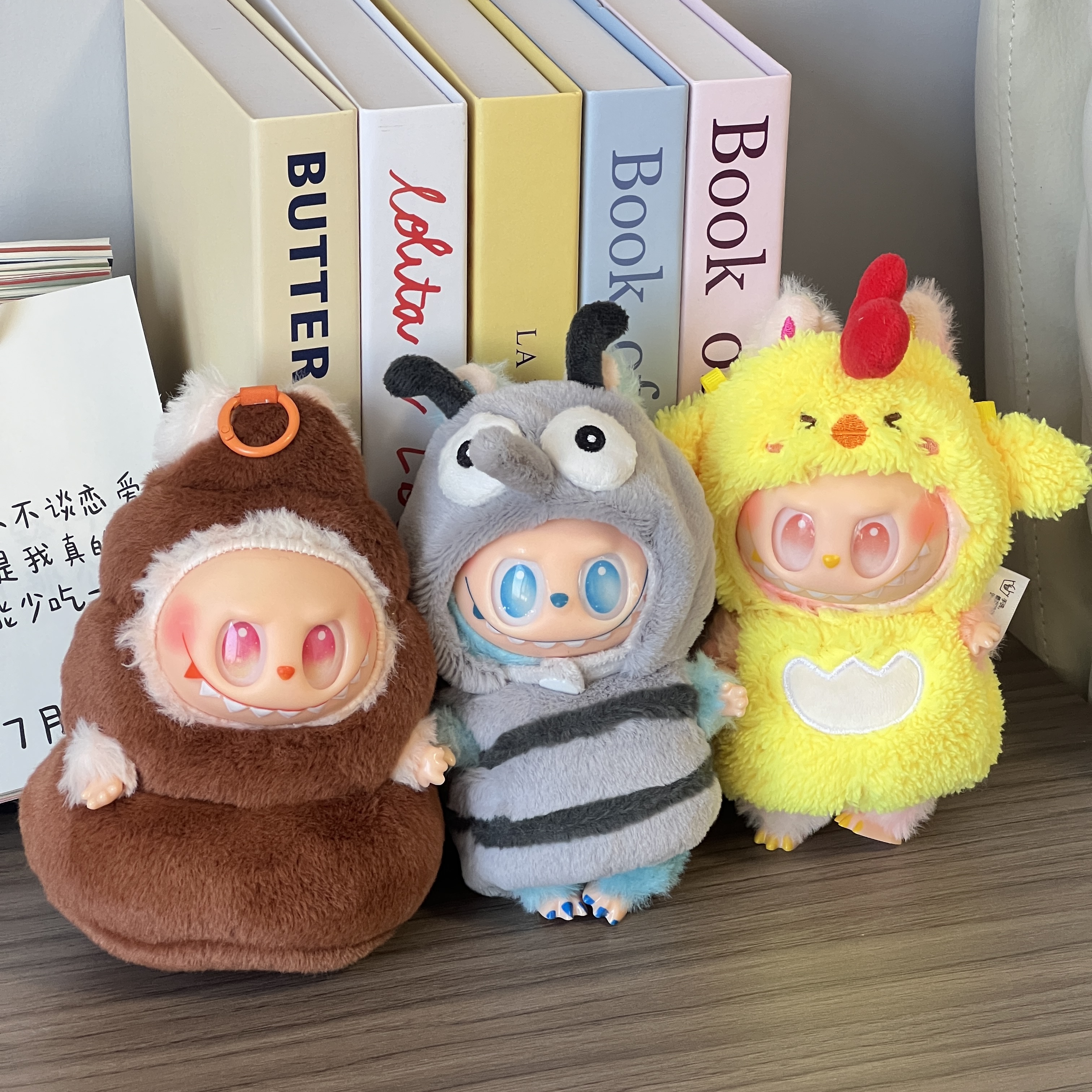 一二三代labubu坐坐派对娃衣新年公仔衣服挂件17cm站姿拉布布娃衣