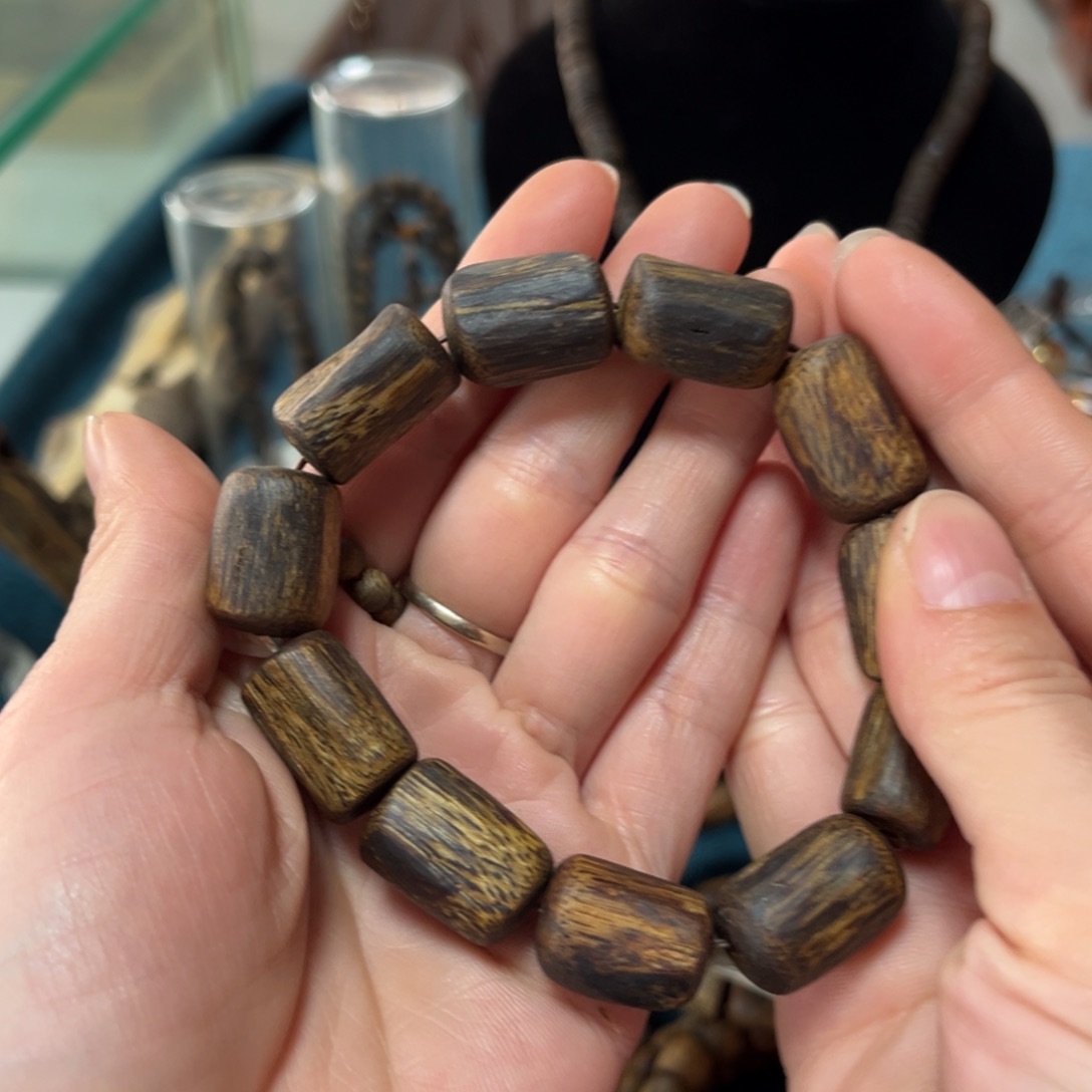 沉香手串红骨凹身卡1.4-21克多样性发货一条