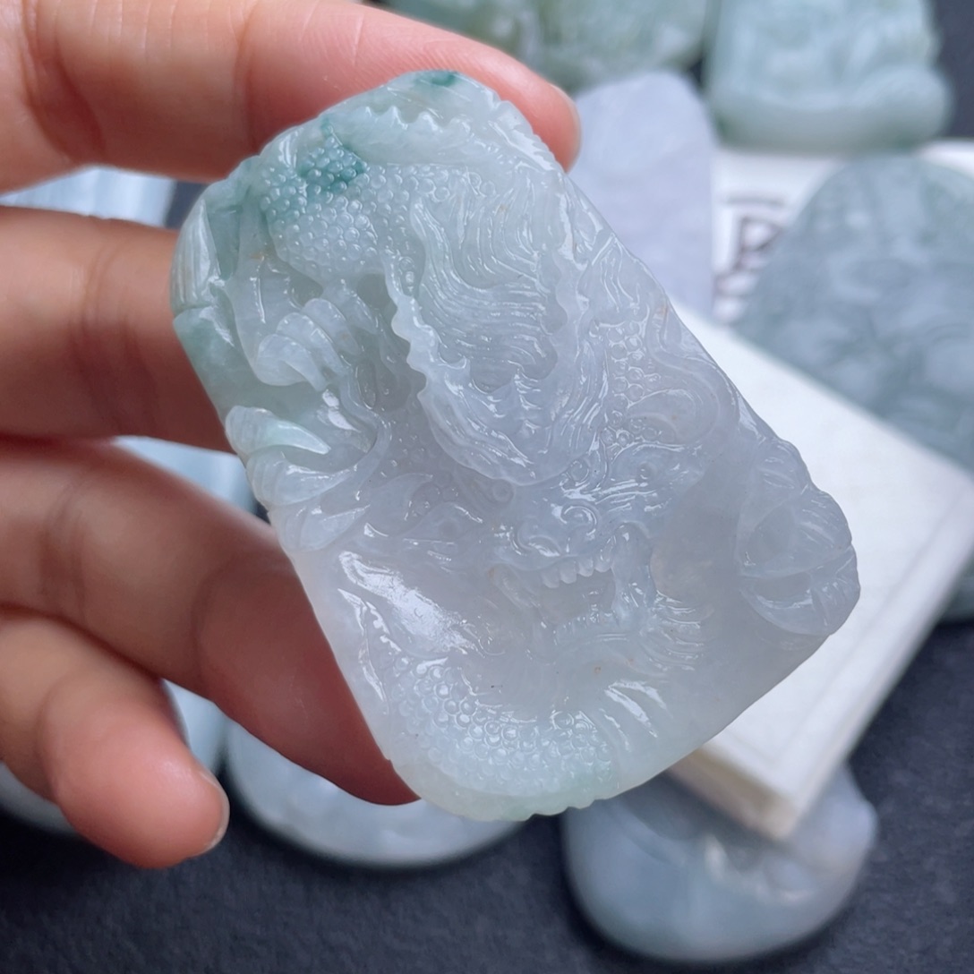 定制翡翠未镶嵌翡翠吊坠