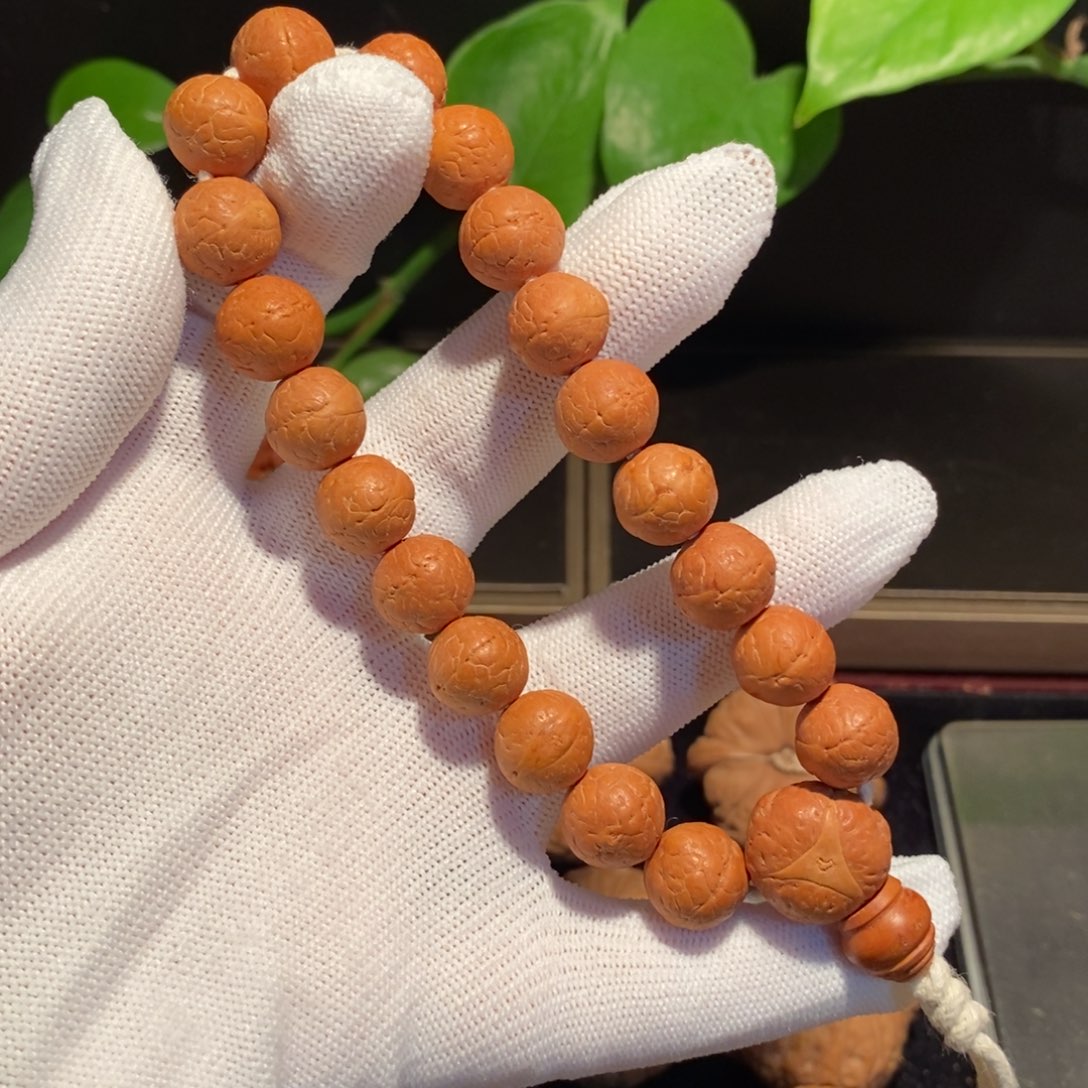 文玩核桃把件12尺凤眼