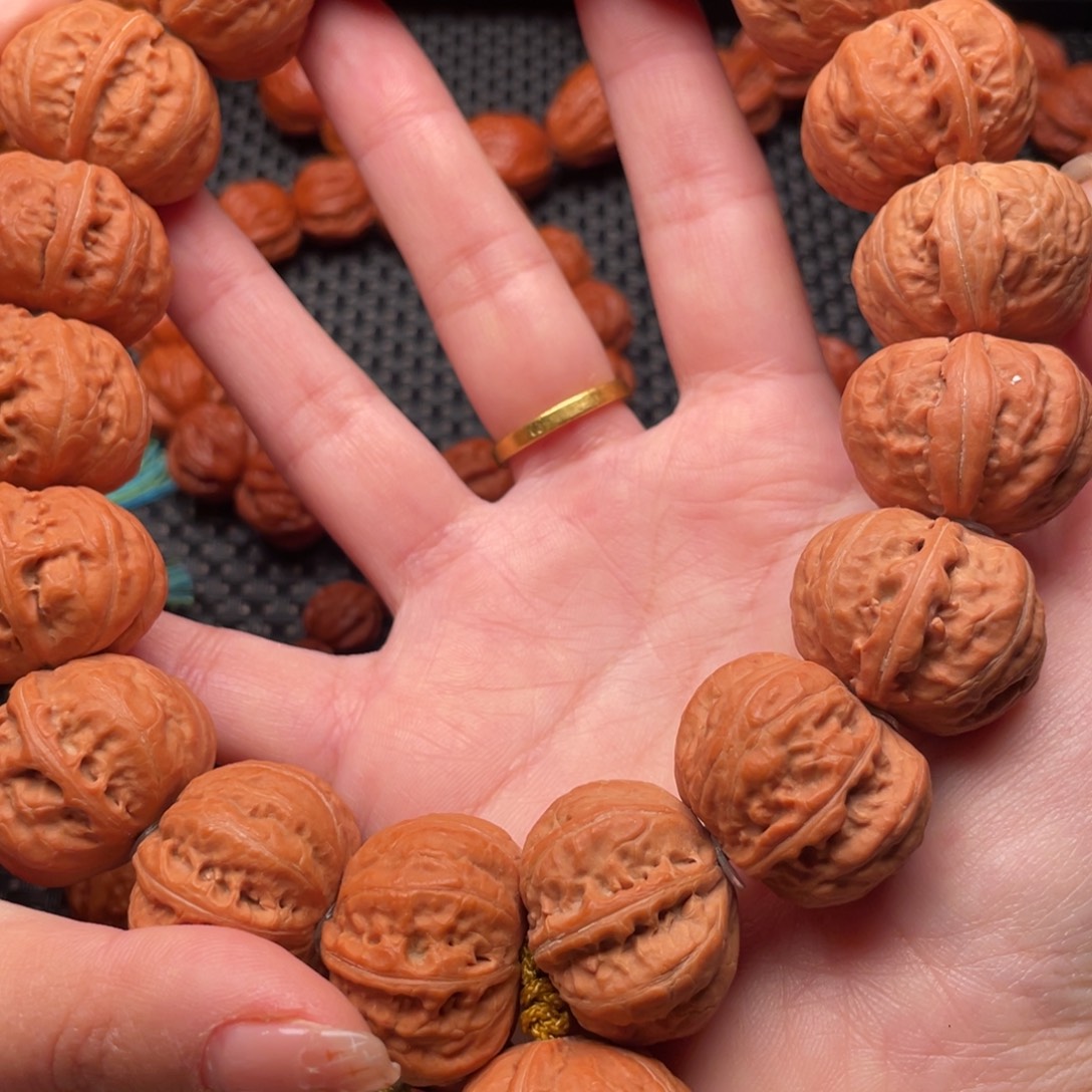 轰***雷文玩核桃吊坠大磨盘手持