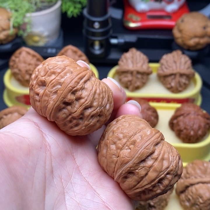 【闪购商品】文玩核桃吊坠平谷元宝