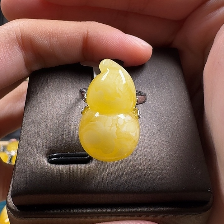 小***桃蜜蜡银S925镶嵌戒指戒指