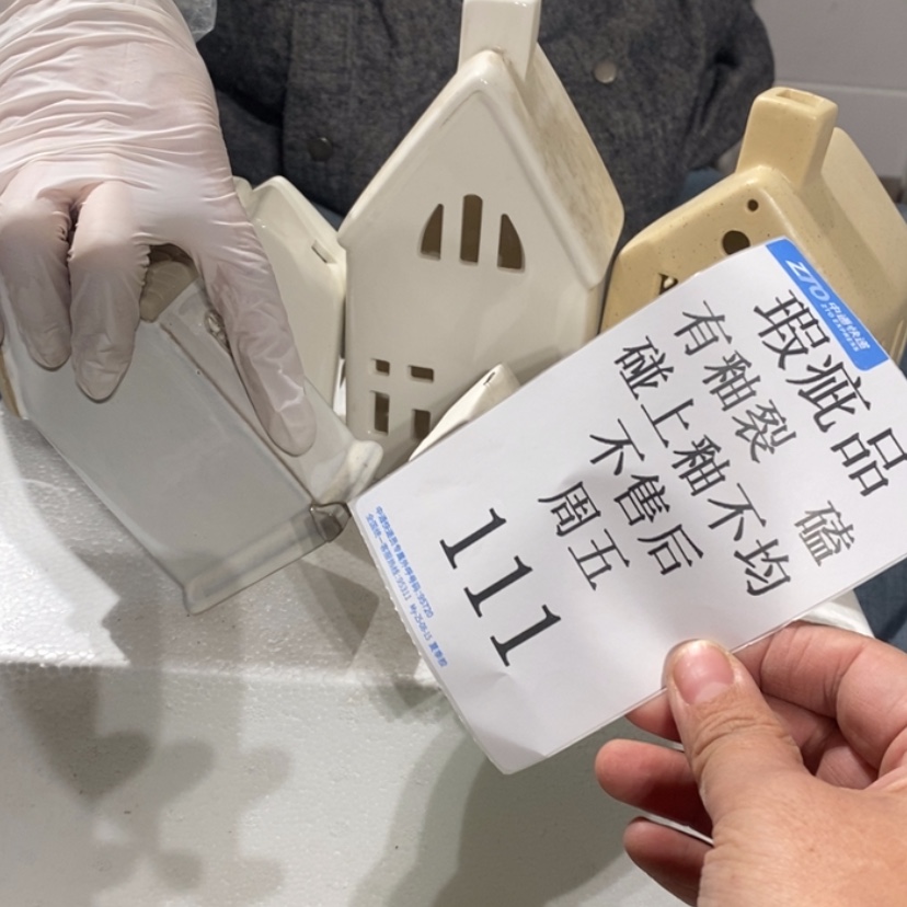 【闪购商品】摆件圣****部陶瓷摆件瑕疵特卖