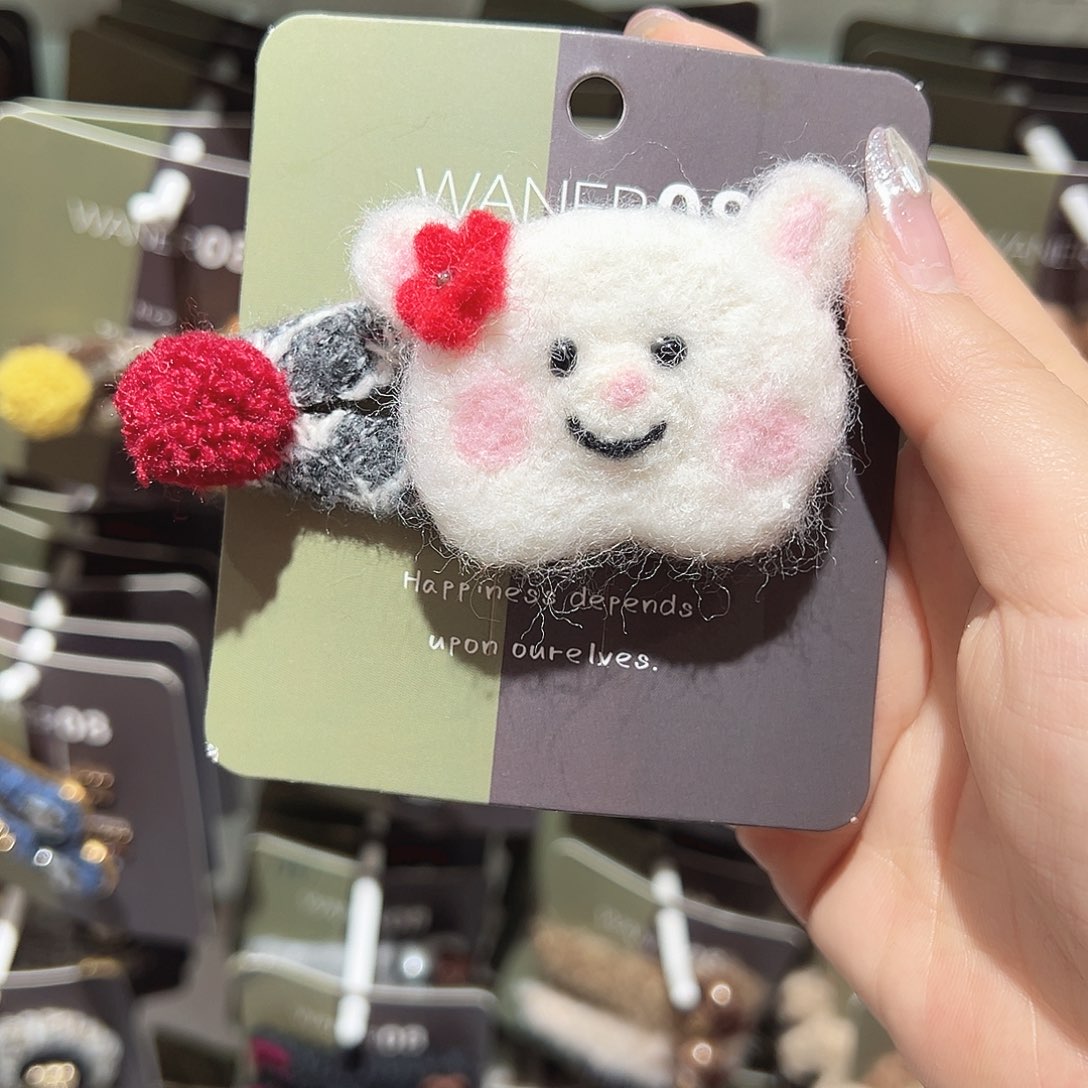 羽毛铁合金白色小熊