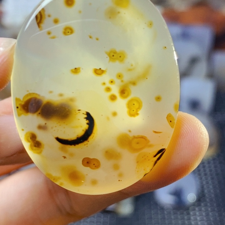 玛瑙/玉髓未镶嵌珠宝半成品