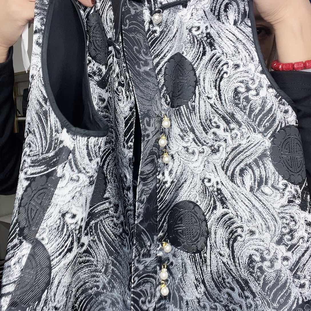 锦纶三醋酯纤维蒙古元素马甲S