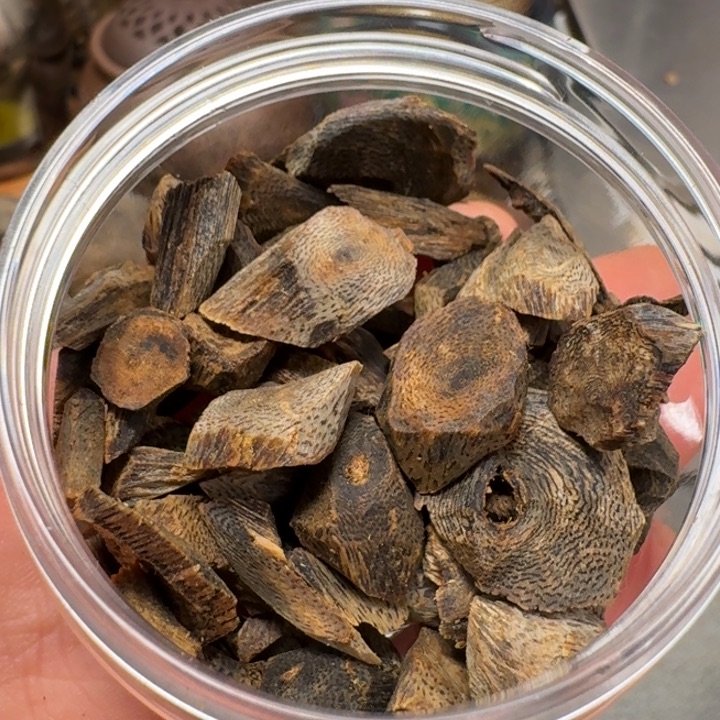 天***云沉香碎屑沉香海南老棋楠沉水树丁碎料20克