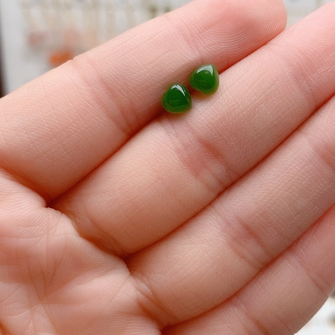 和田玉银S925镶嵌耳饰