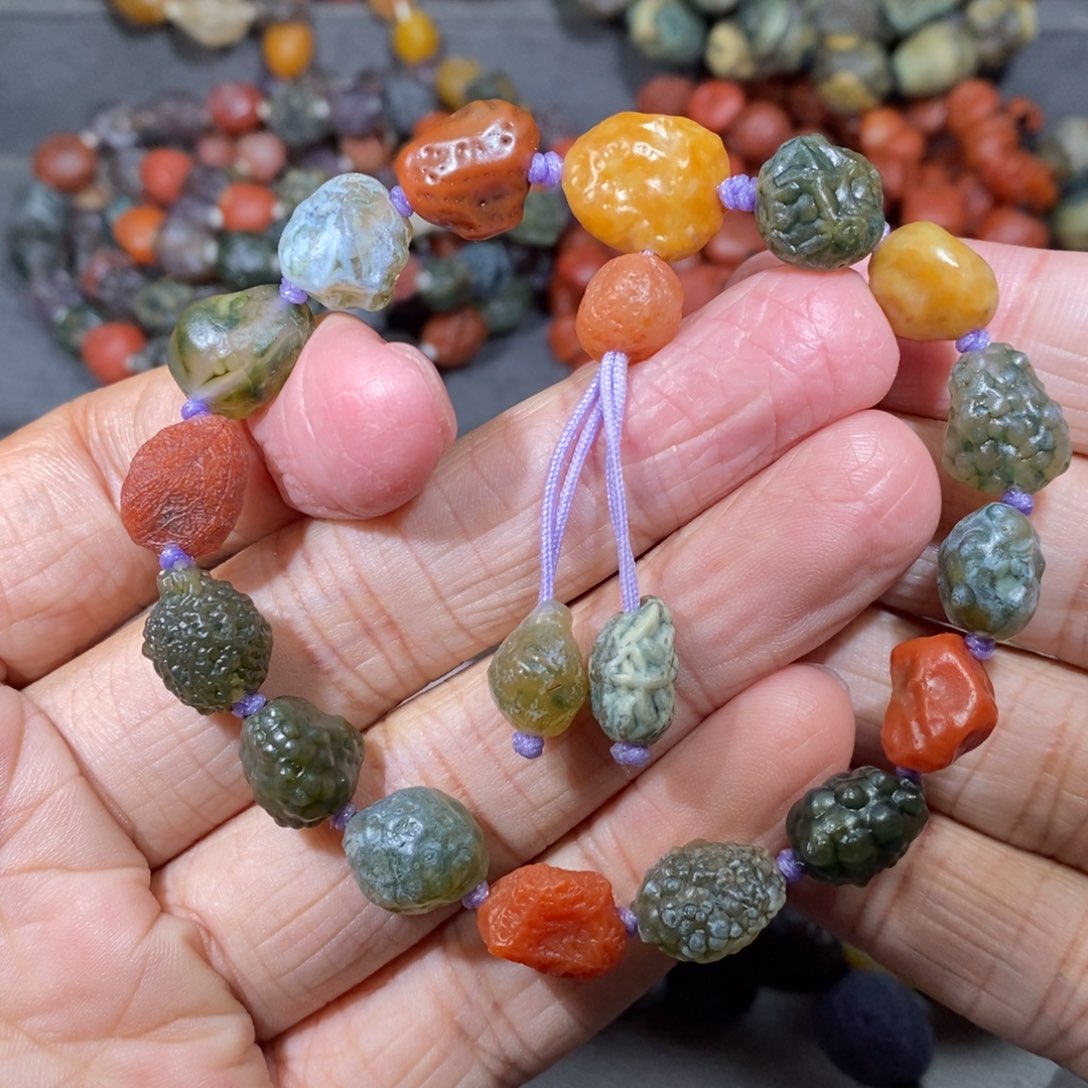 未镶嵌玛瑙/玉髓珠宝奇石