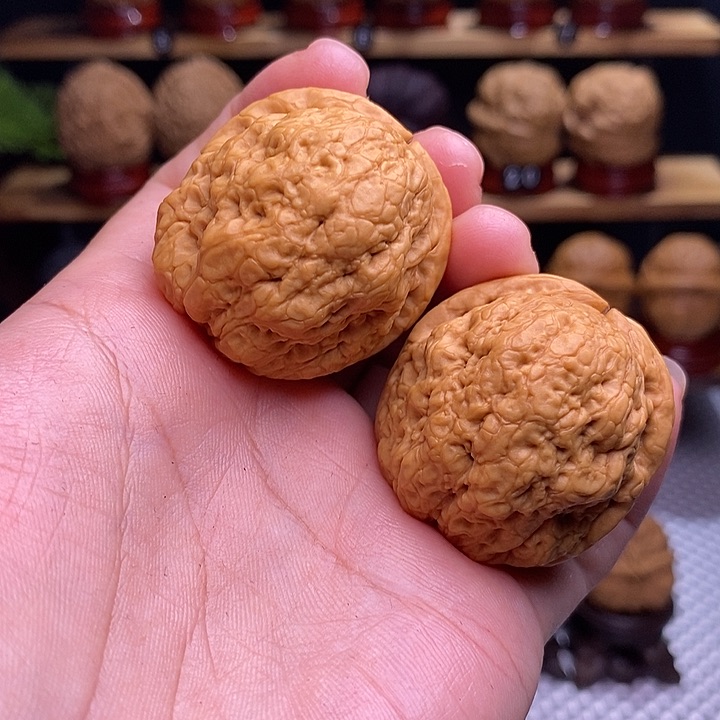 文玩核桃吊坠冯*杰帝王88