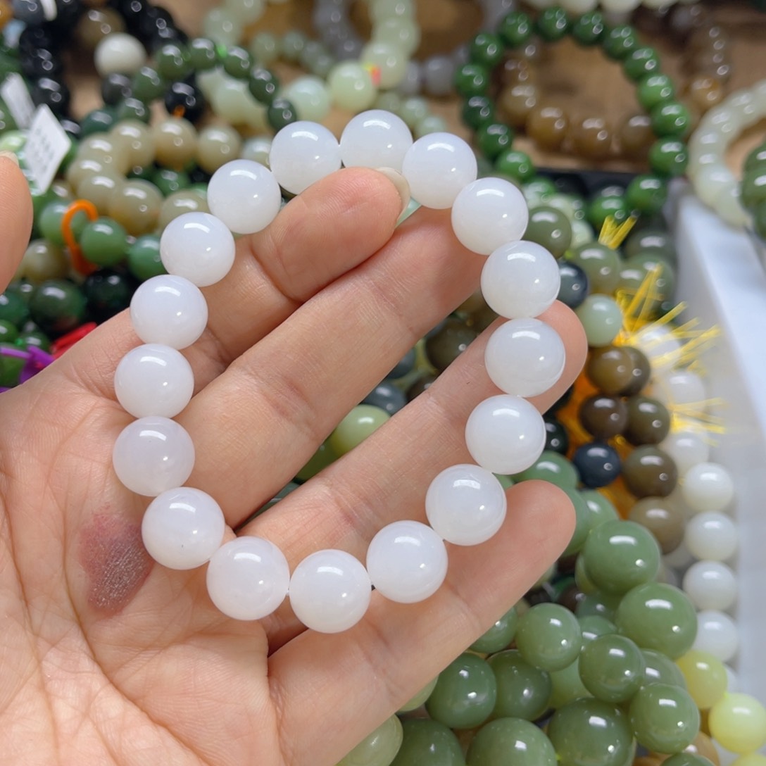 未镶嵌手链和田玉