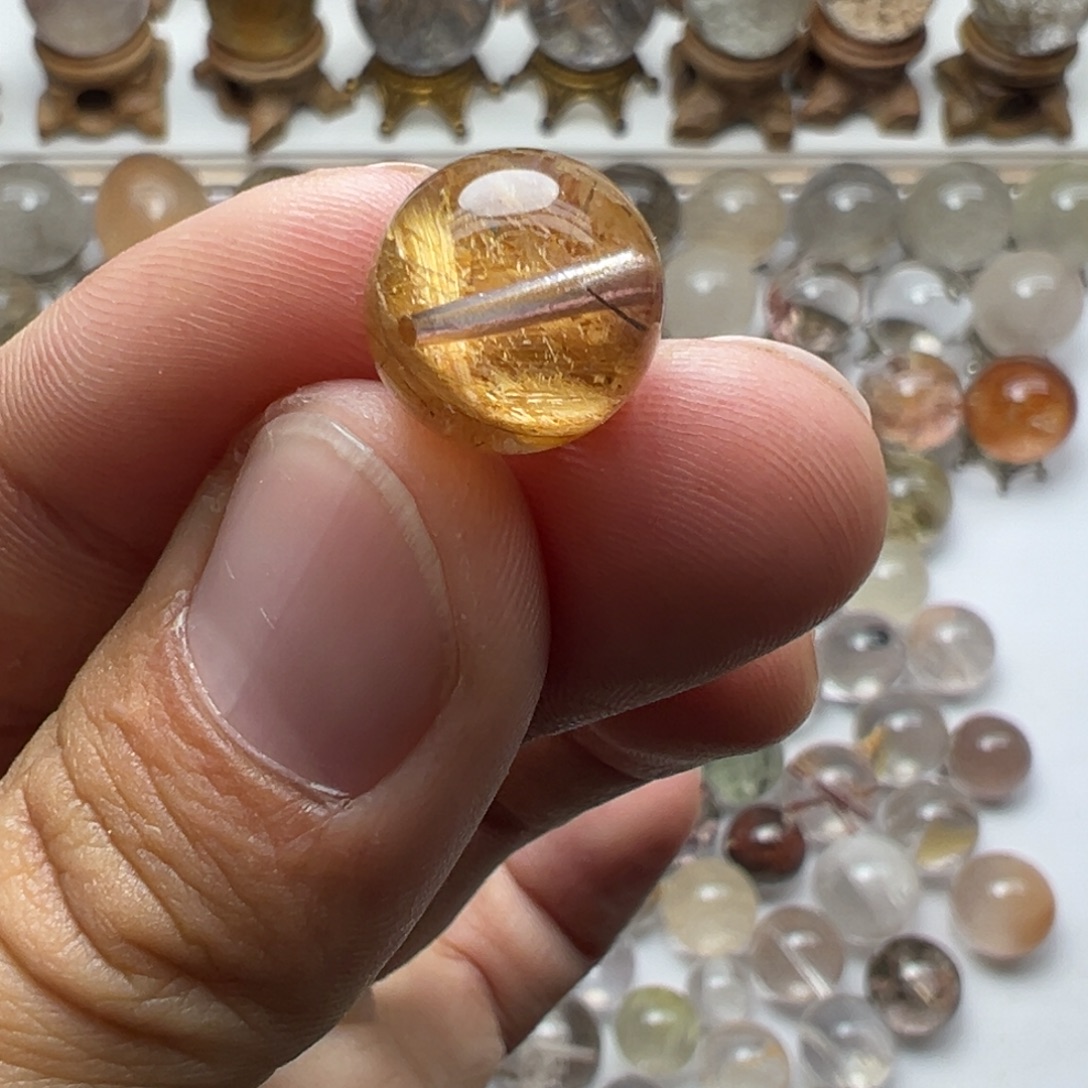 未镶嵌水晶珠宝半成品云母片球