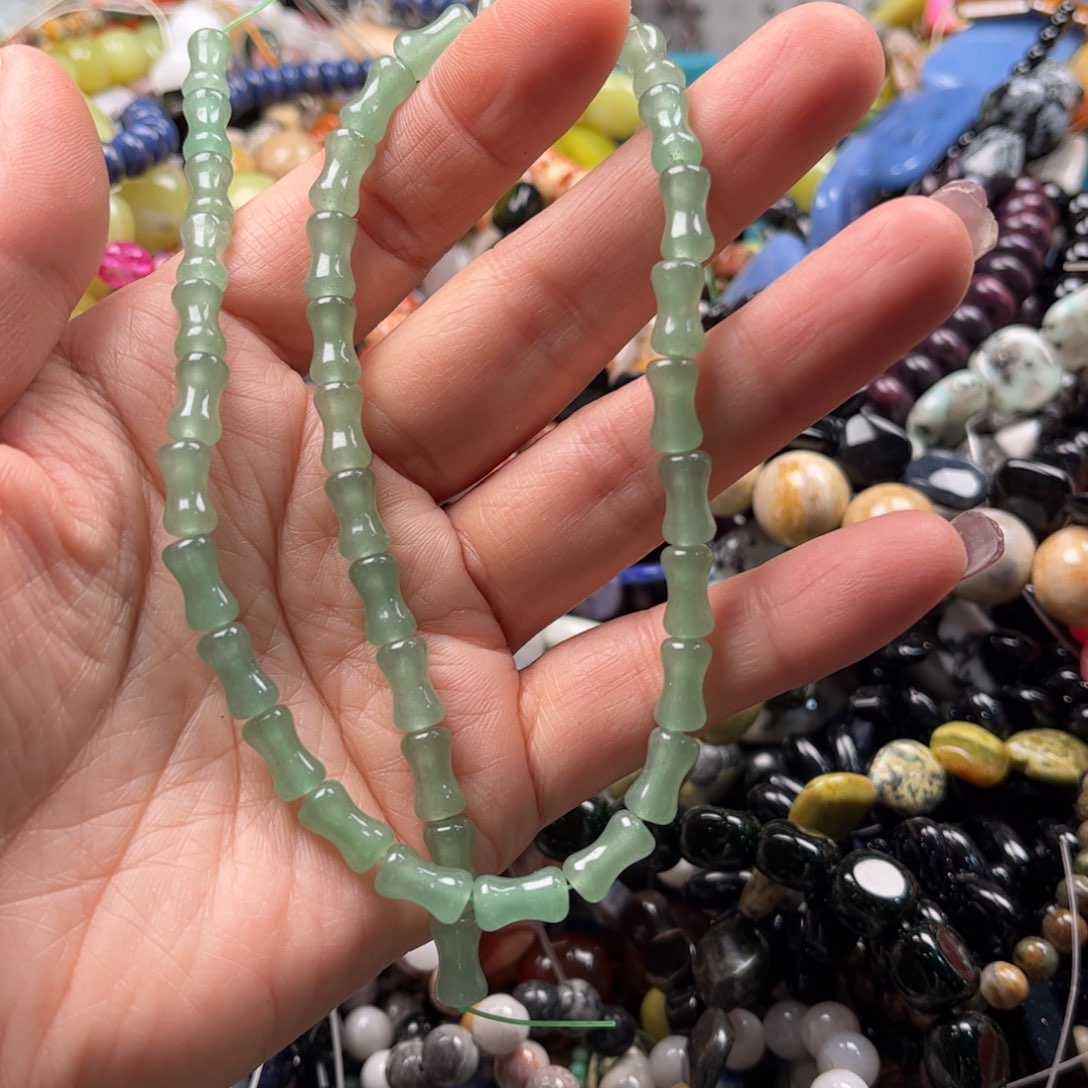 石英质玉珠宝奇石未镶嵌图